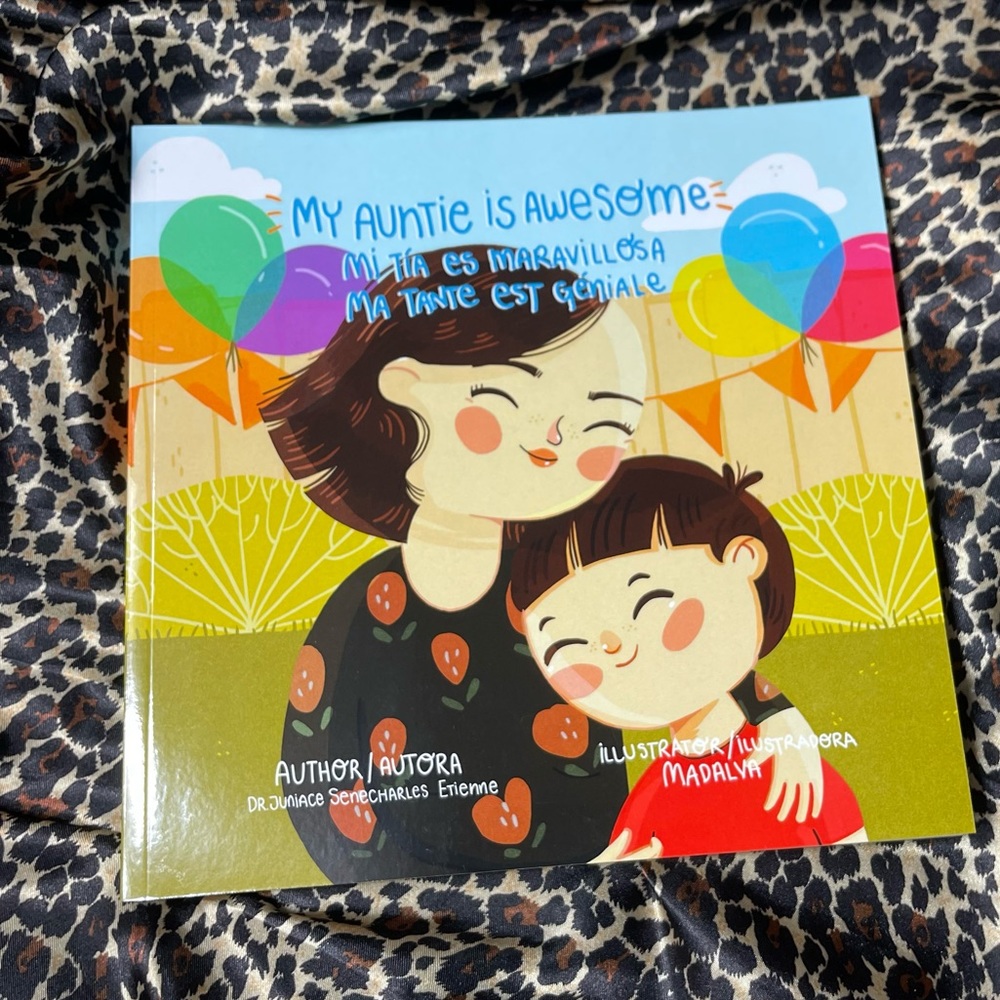 My Auntie is Awesome Children’s Book - Picture 1 of 7